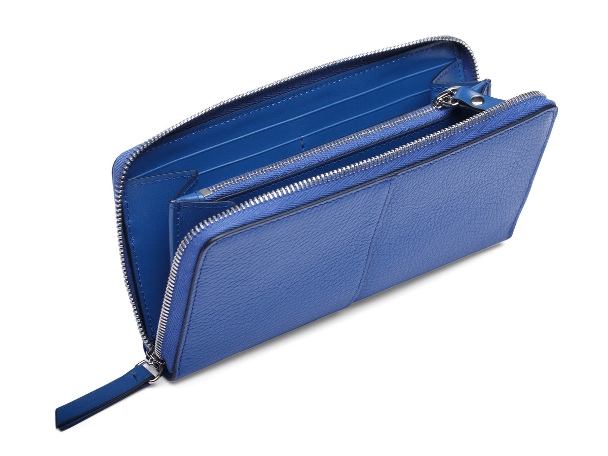 Bosca Italia 8" Accordion Zip Wallet Blue