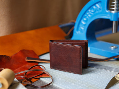 Bosca Dolce Italia Credit Wallet w/I.D. Passcase Amber