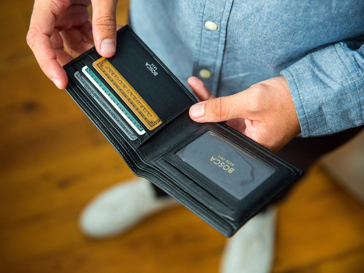 Bosca Nappa Vitello Bifold With Card / I.D. Flap Black